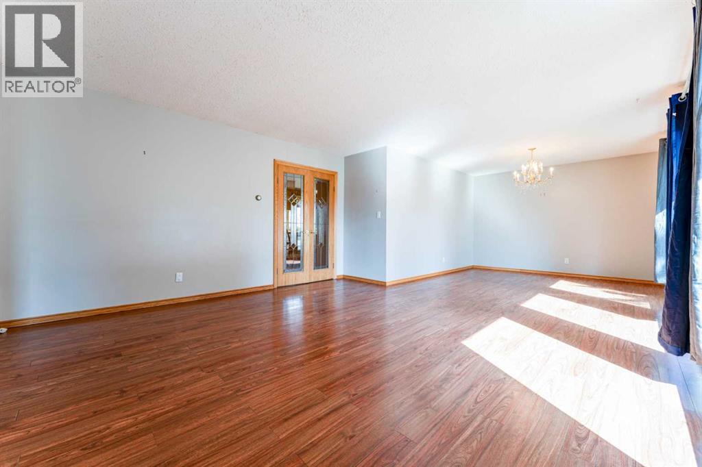 5306 57 Avenue, Olds, Alberta  T4H 1J3 - Photo 3 - A2305564