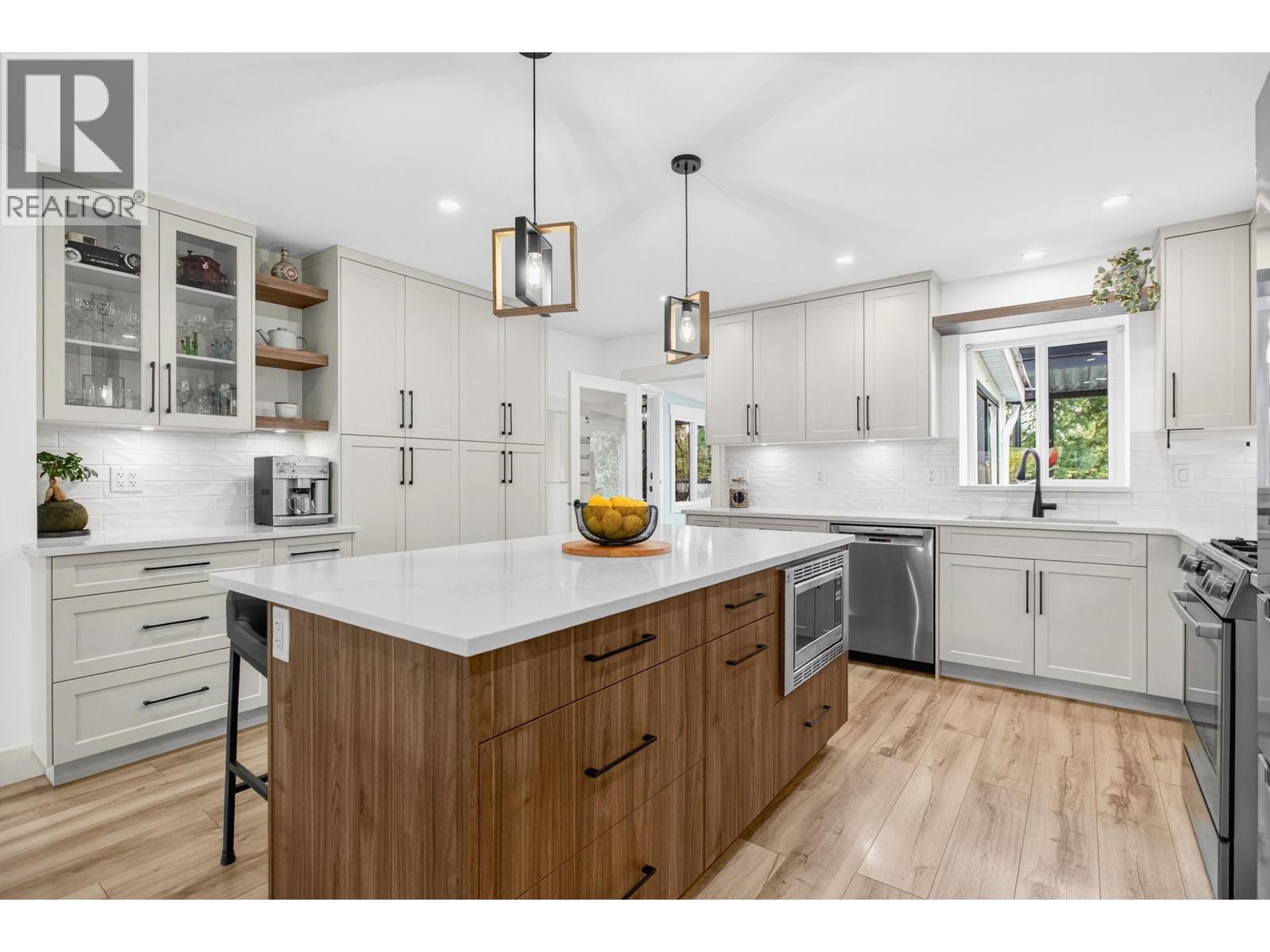 12409 233a Street, Maple Ridge, British Columbia  V2X 0N1 - Photo 20 - R3116379