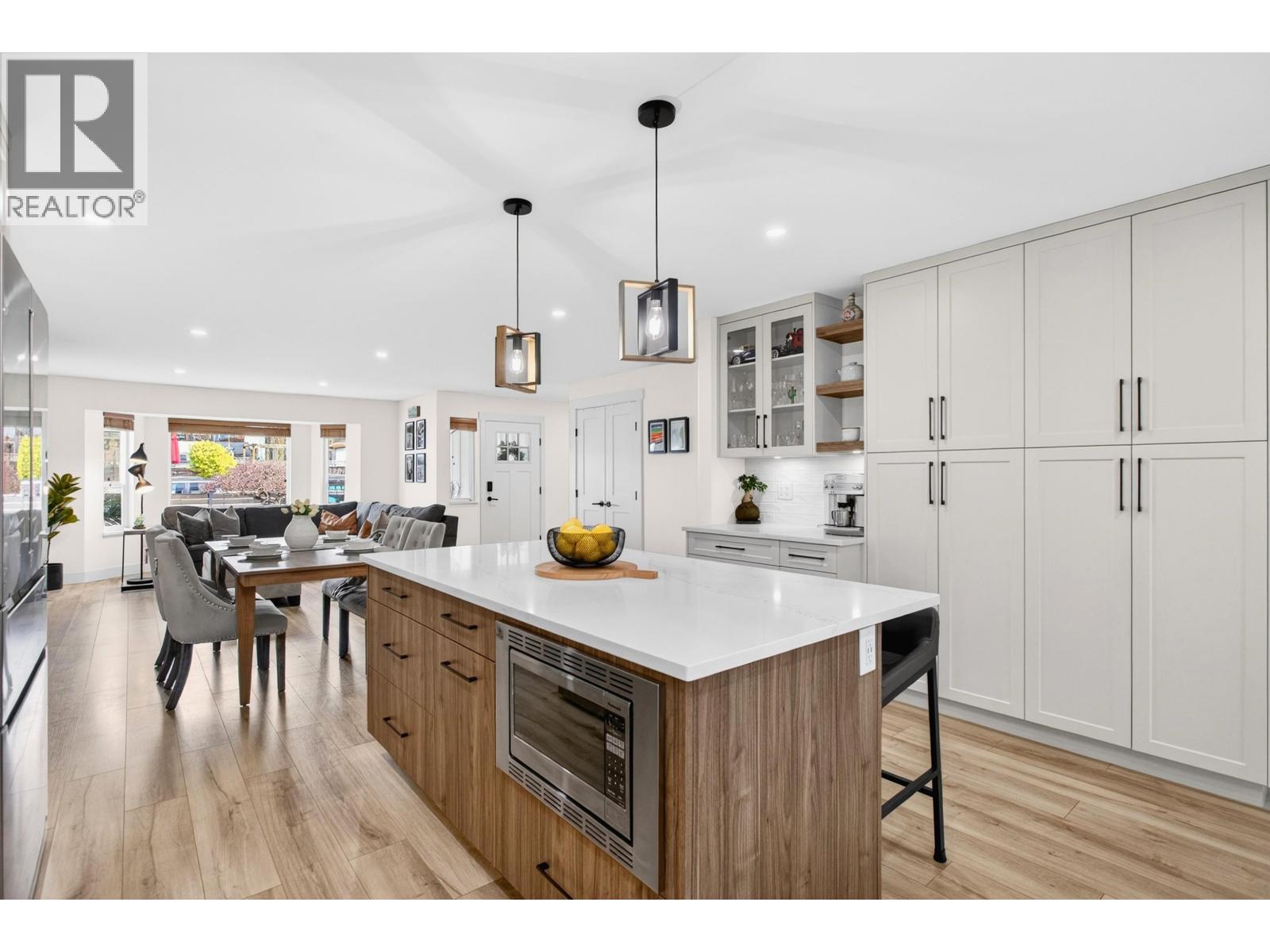 12409 233a Street, Maple Ridge, British Columbia  V2X 0N1 - Photo 23 - R3116379