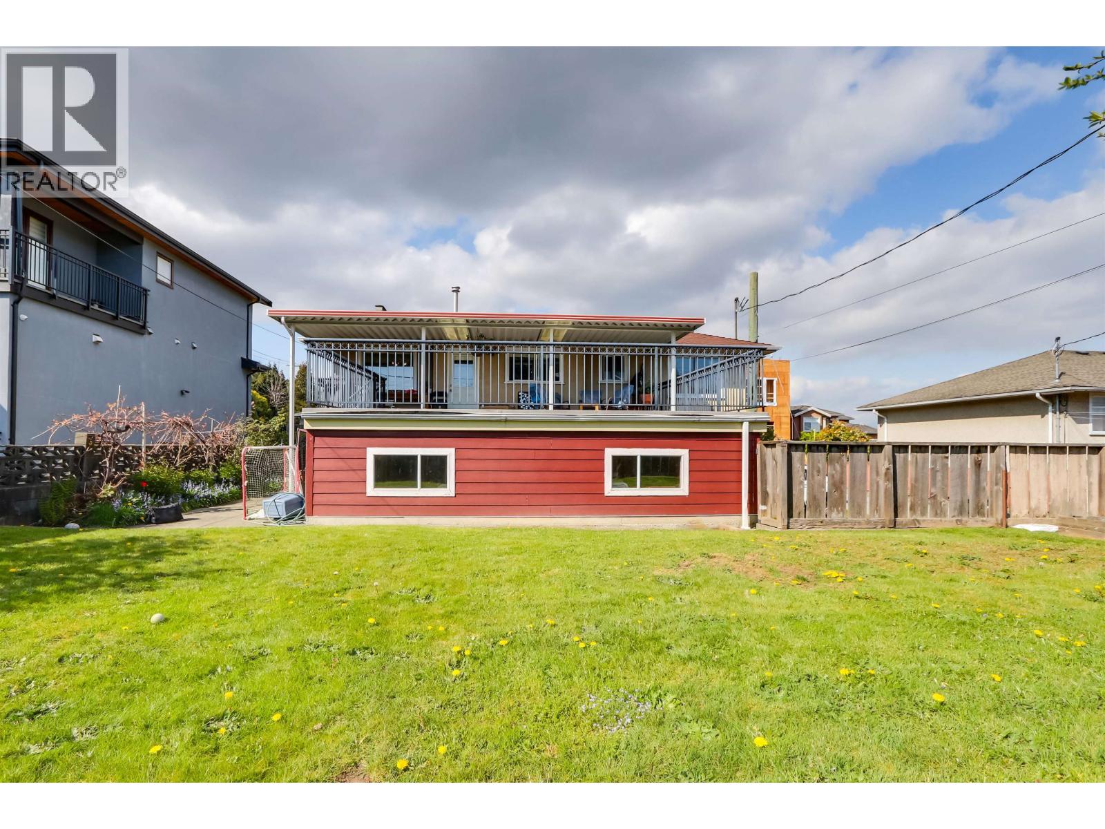 3712 Fir Street, Burnaby, British Columbia  V5G 2A5 - Photo 19 - R3116384