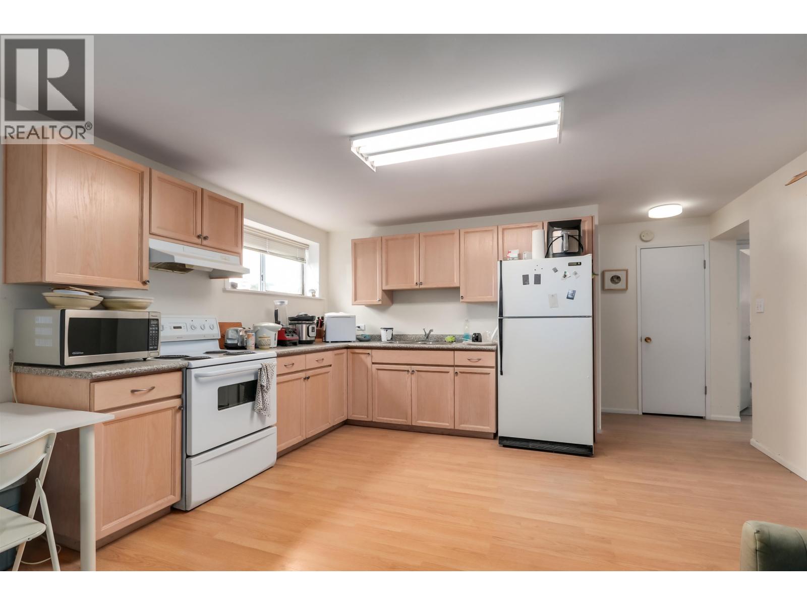 3712 Fir Street, Burnaby, British Columbia  V5G 2A5 - Photo 24 - R3116384