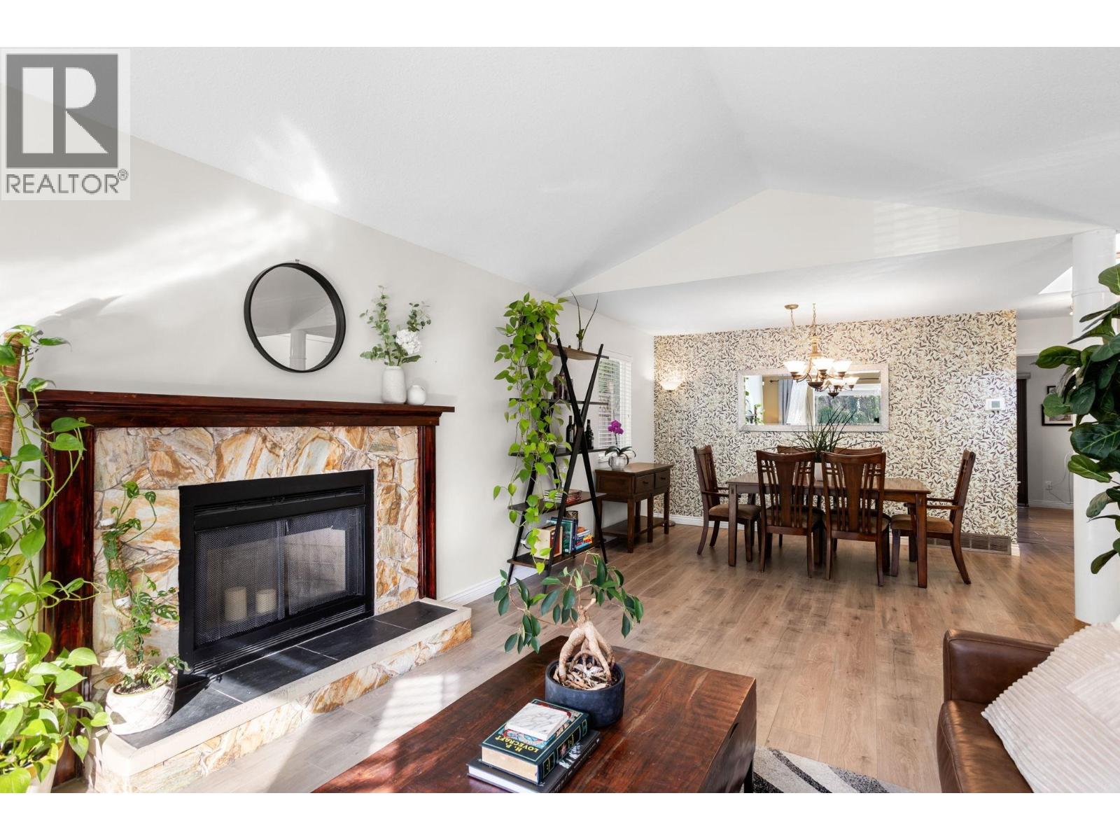 2983 Walton Avenue, Coquitlam, British Columbia  V3B 6N1 - Photo 4 - R3116401