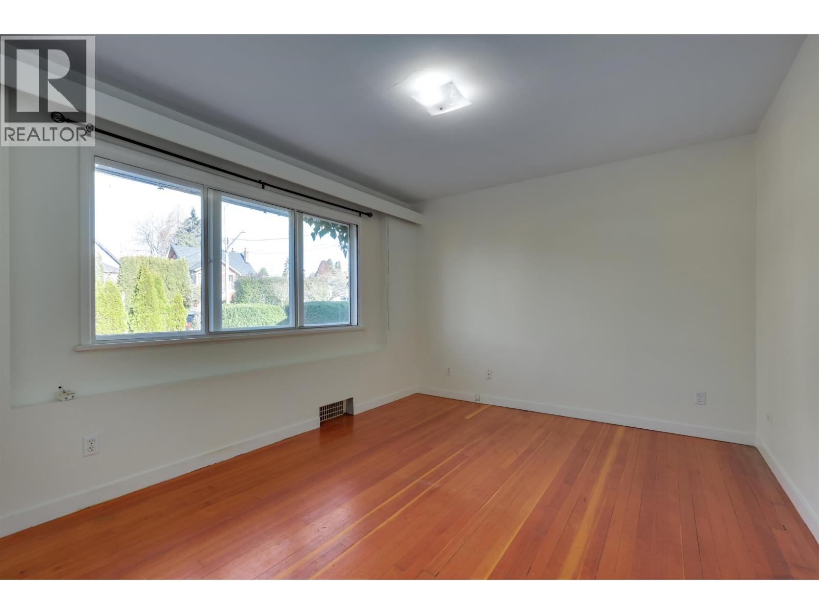 509 E Keith Road, North Vancouver, British Columbia  V7L 1W3 - Photo 16 - R3116402