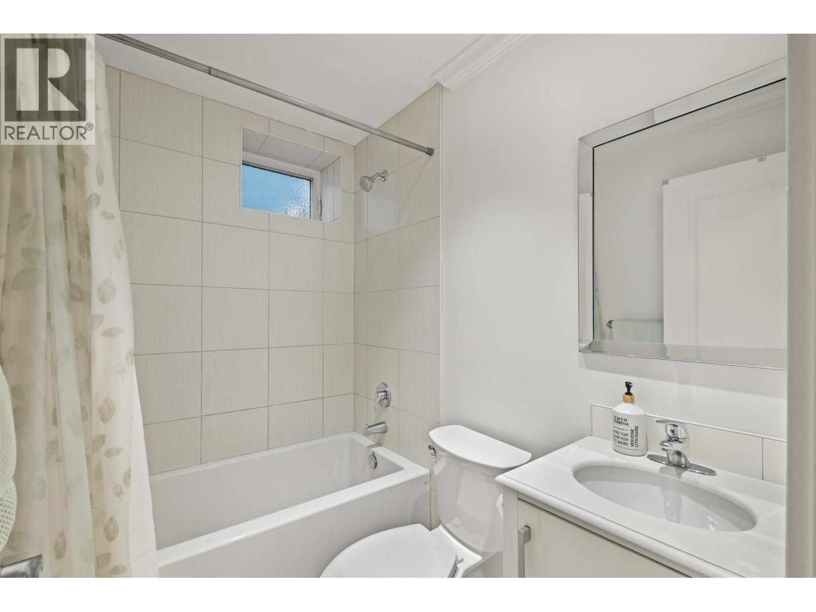 1008 E 14th Avenue, Vancouver, British Columbia  V5T 2N9 - Photo 33 - R3116412