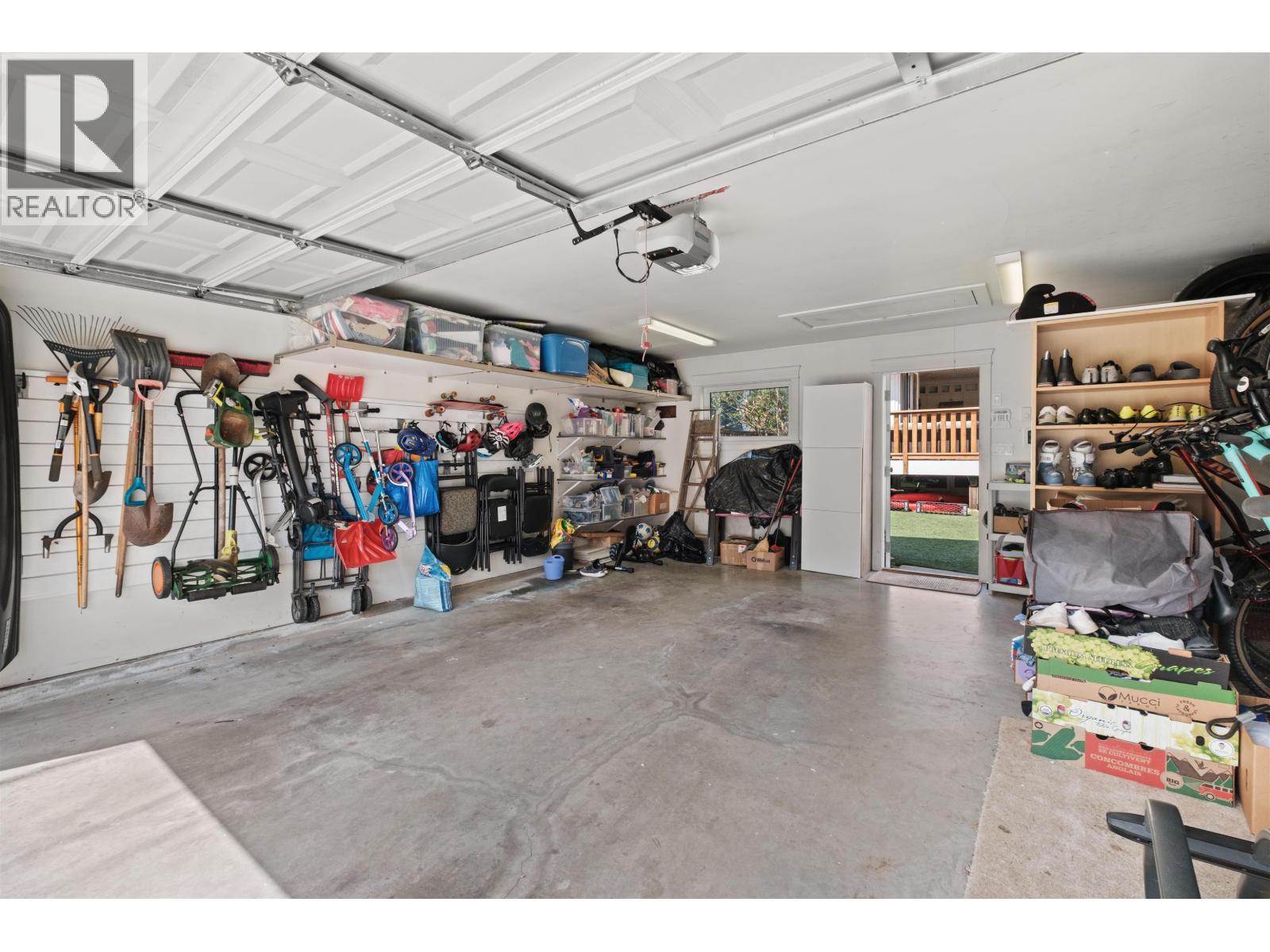 1008 E 14th Avenue, Vancouver, British Columbia  V5T 2N9 - Photo 39 - R3116412