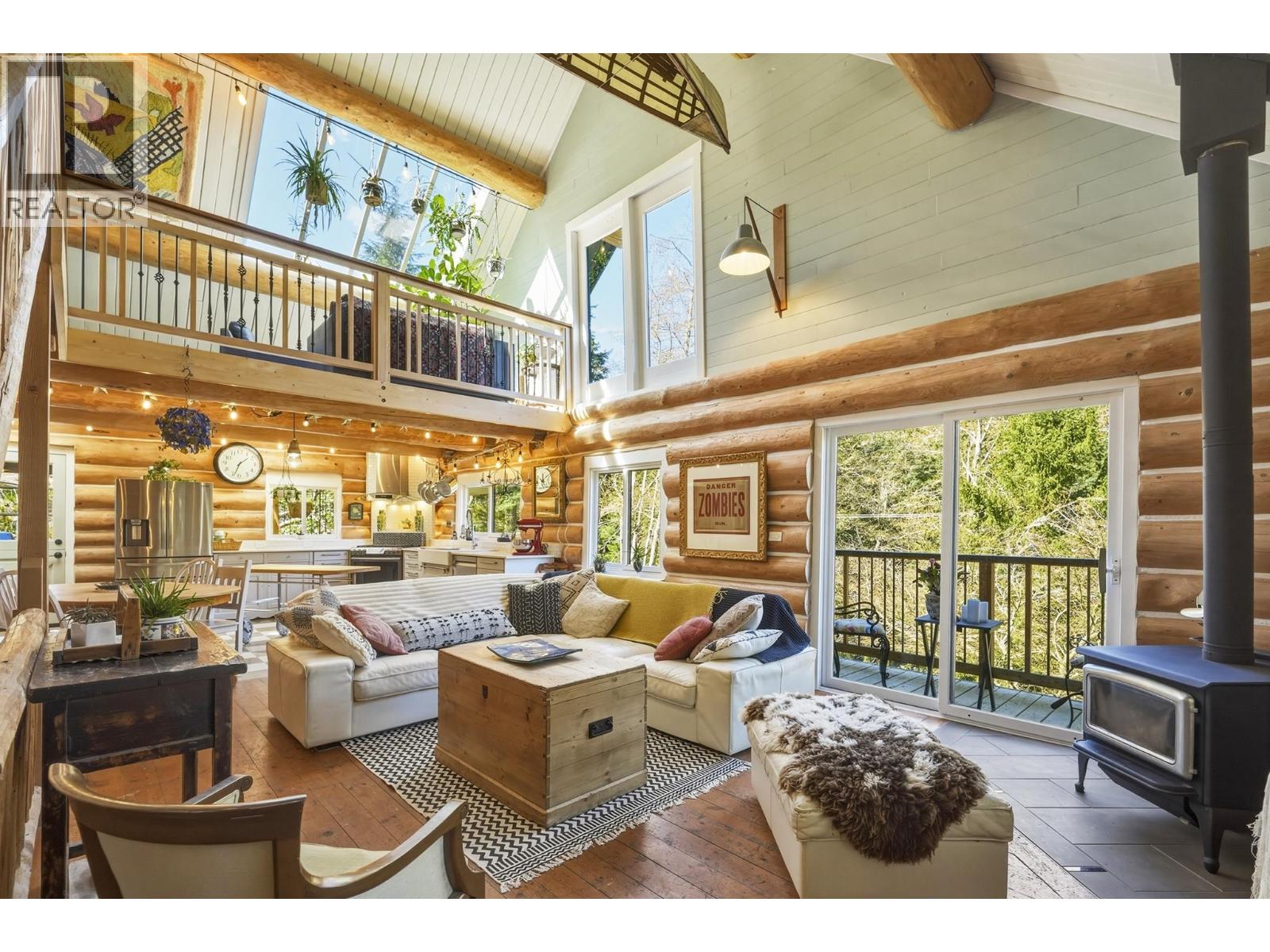 1253 Adams Road, Bowen Island, British Columbia  V0N 1G2 - Photo 2 - R3116421