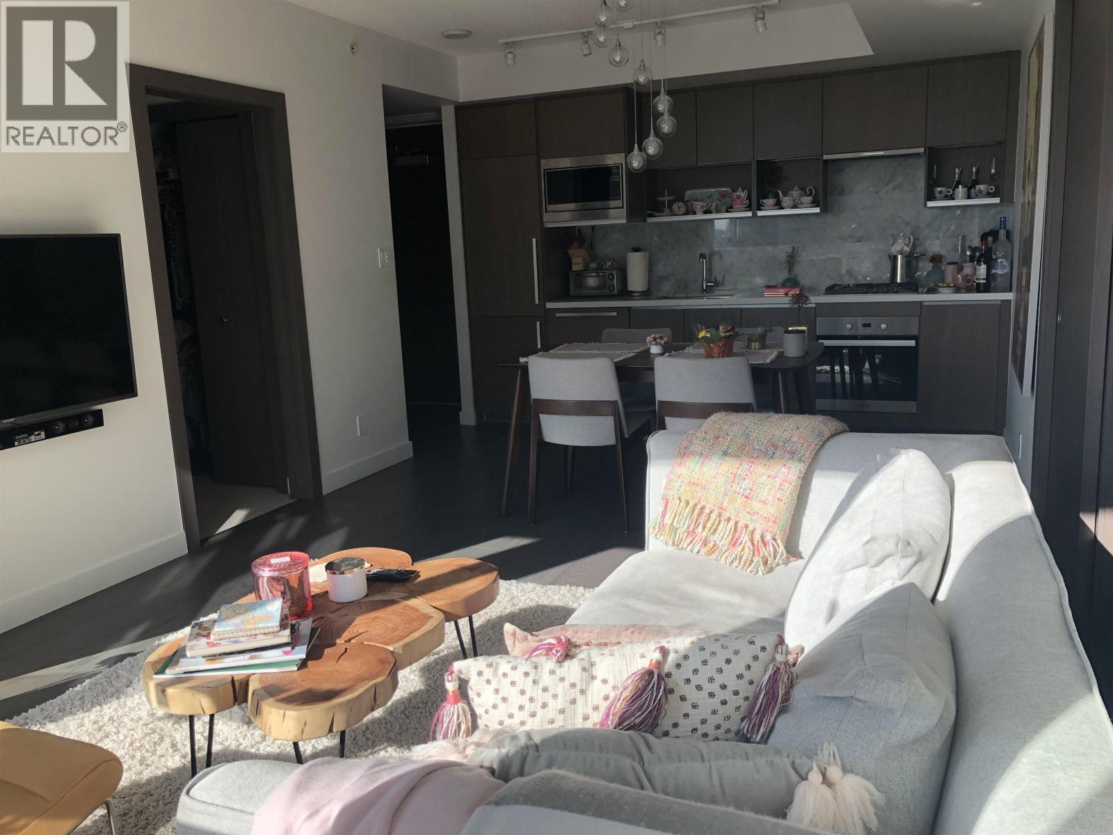 1706 68 Smithe Street, Vancouver, British Columbia  V6B 0P4 - Photo 2 - R3116431