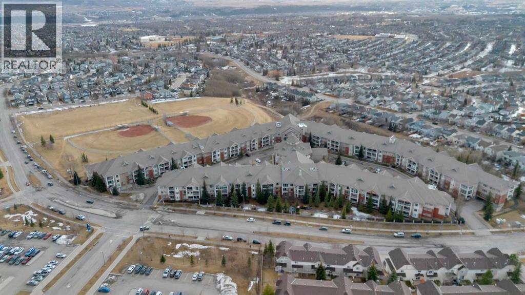 241, 223 Tuscany Springs Boulevard NW, Calgary, Alberta  T3L 2M2 - Photo 5 - A2291007