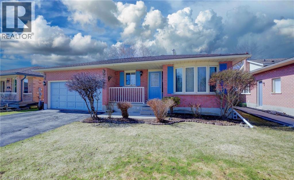 489 Northlake Drive, Waterloo, Ontario  N2V 1V5 - Photo 2 - 40815926