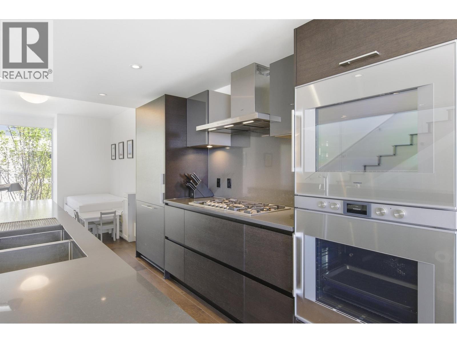 302 1516 Atlas Lane, Vancouver, British Columbia  V6P 0E1 - Photo 6 - R3116381