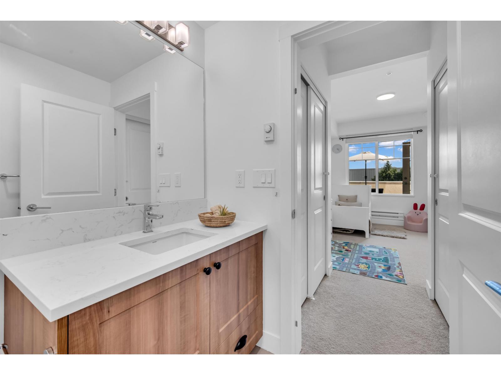 B209 20487 65 Avenue, Langley, British Columbia  V2Y 3K6 - Photo 11 - R3115299