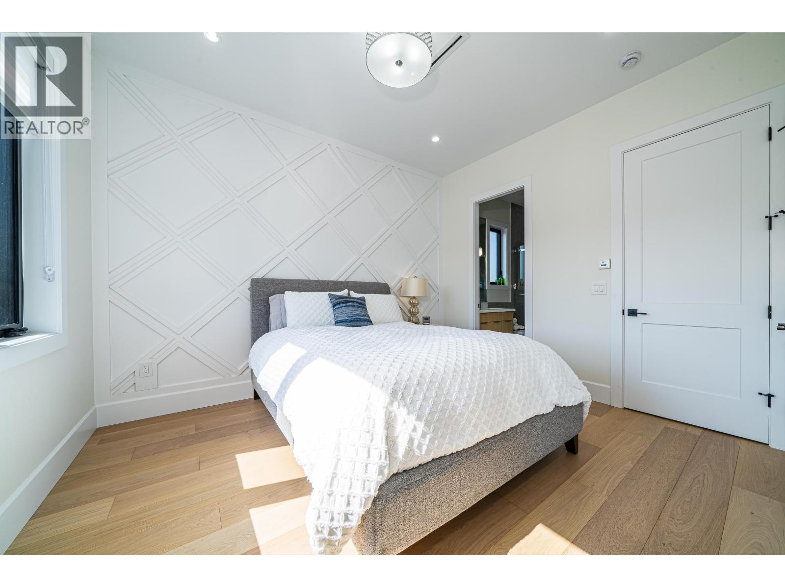 4836 Watling Street, Burnaby, British Columbia  V5J 1W5 - Photo 26 - R3116394