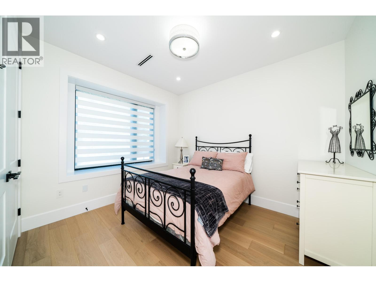 4836 Watling Street, Burnaby, British Columbia  V5J 1W5 - Photo 27 - R3116394