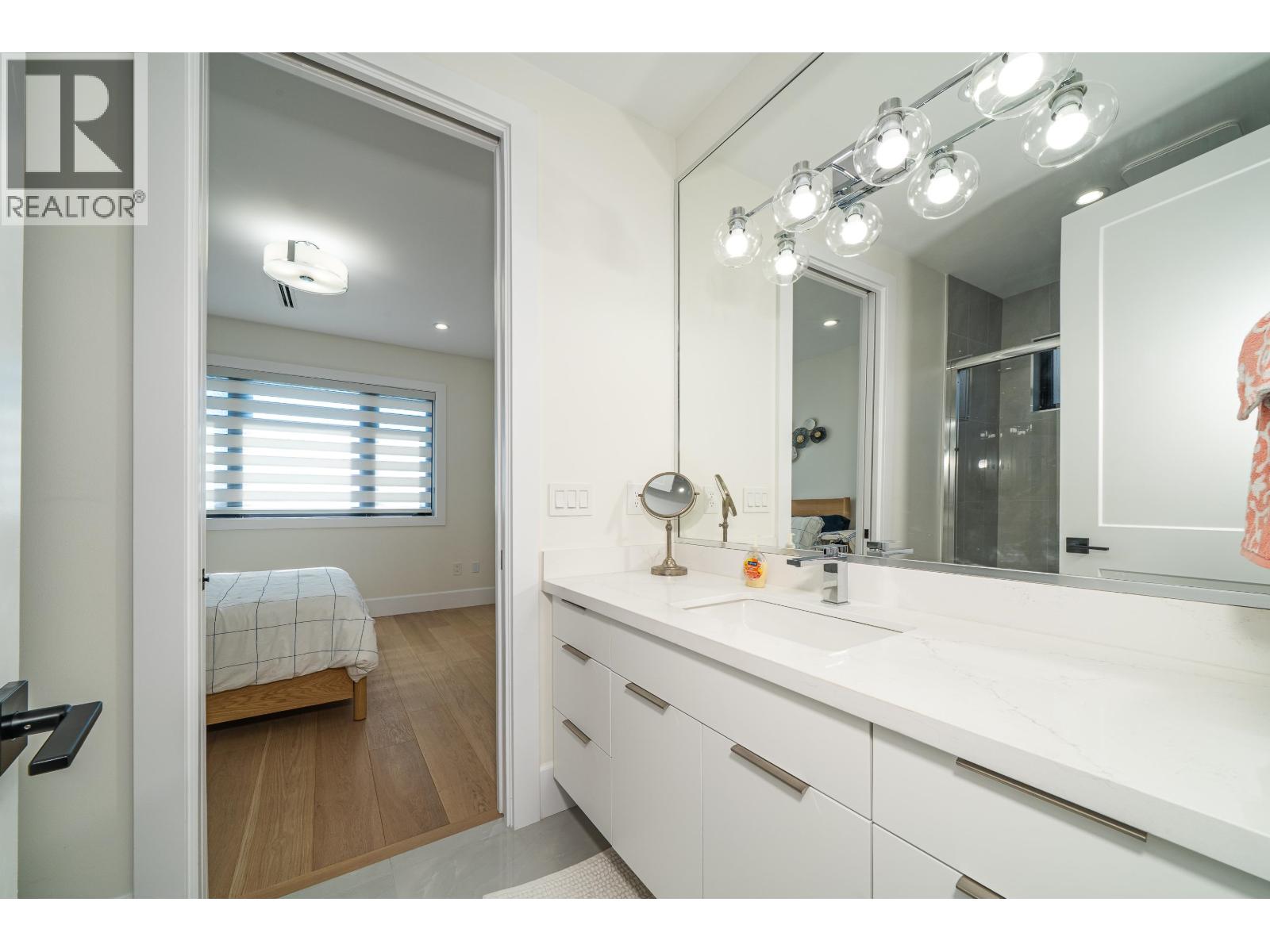 4836 Watling Street, Burnaby, British Columbia  V5J 1W5 - Photo 33 - R3116394