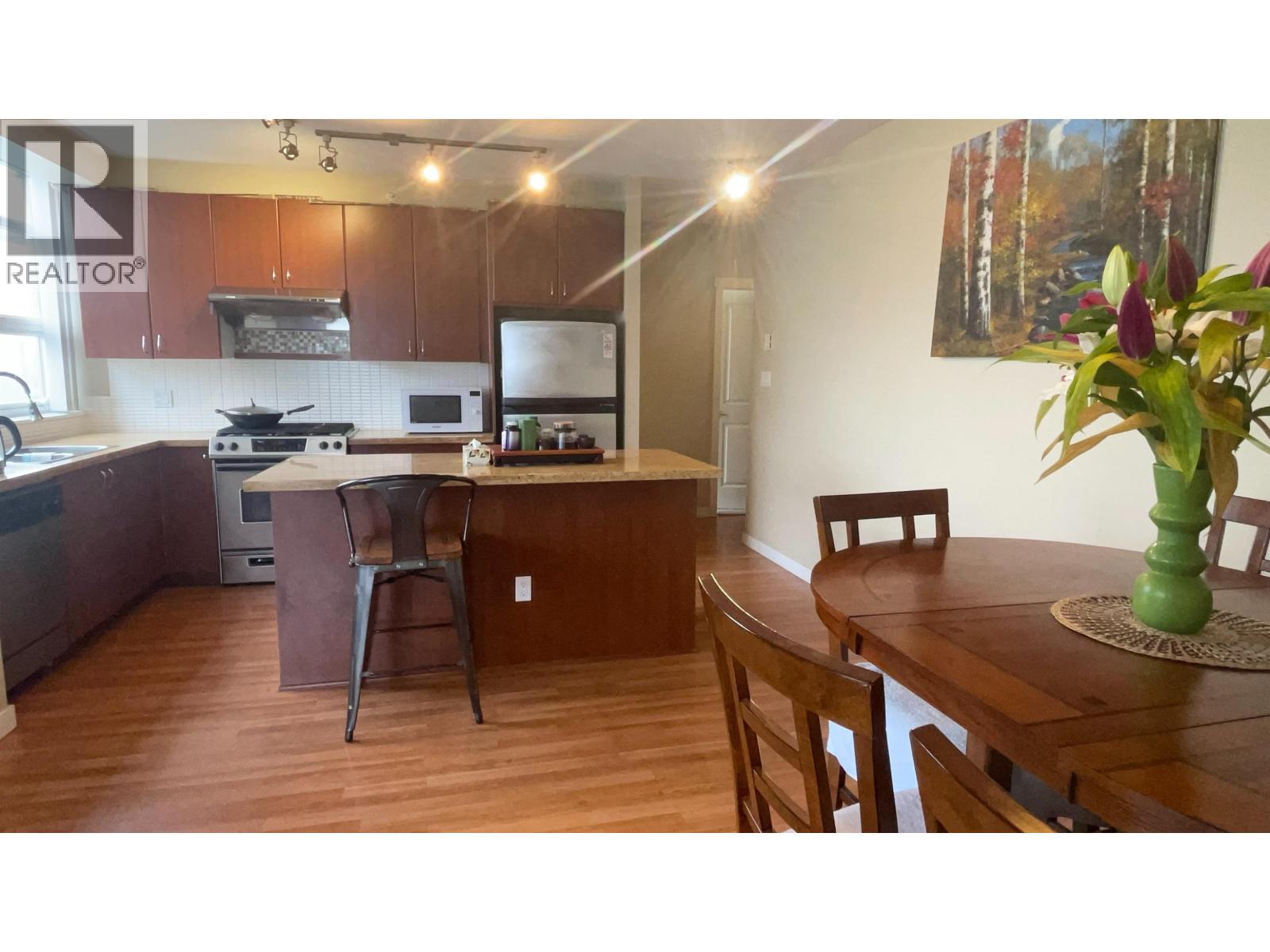 601 9266 University Crescent, Burnaby, British Columbia  V5A 4Z1 - Photo 12 - R3116365