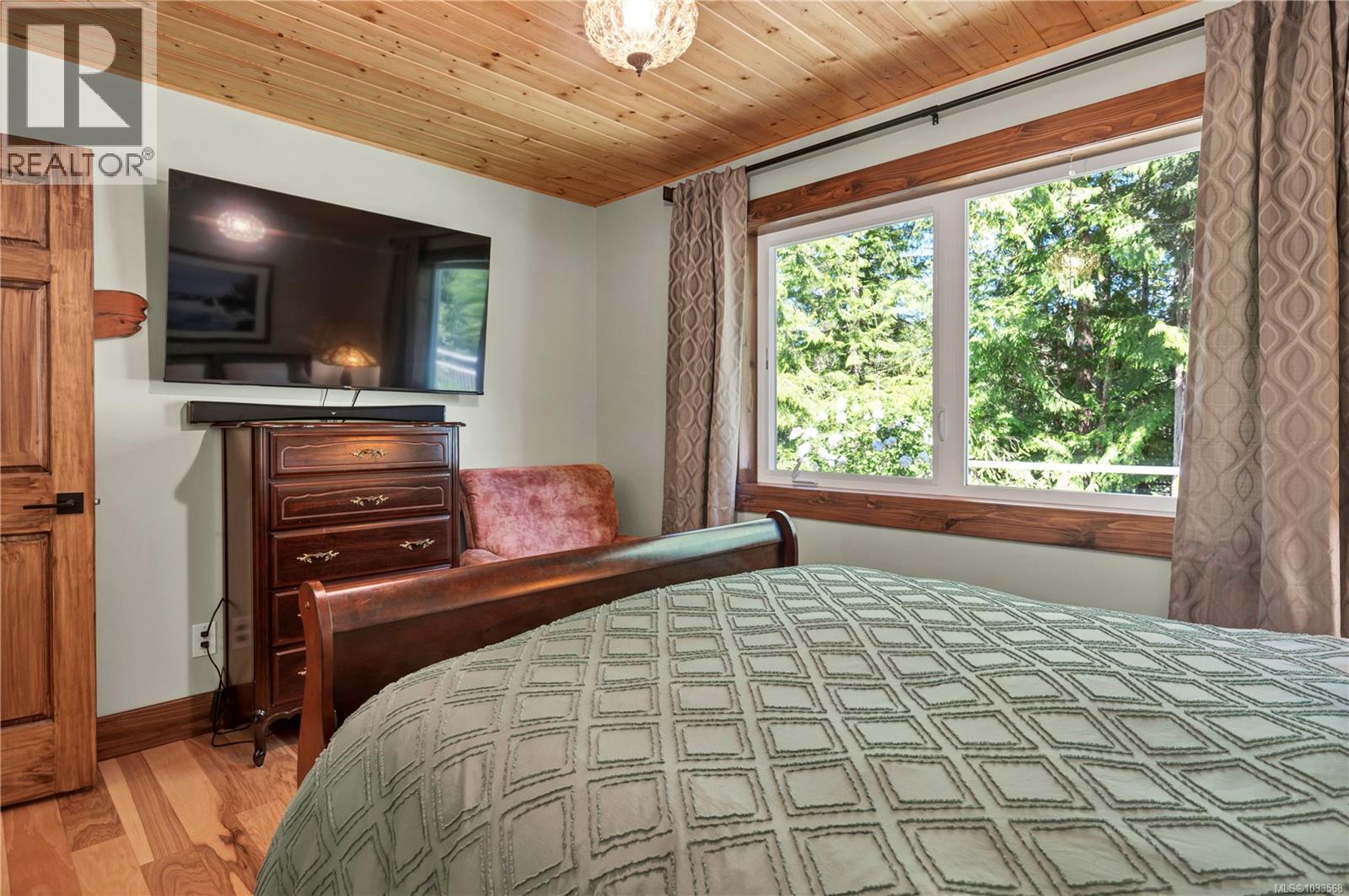 1676 Kanish View Dr, Quadra Island, British Columbia  V0P 1H0 - Photo 12 - 1033568