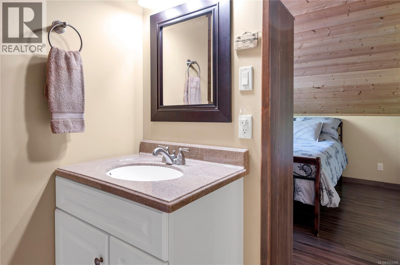 1676 Kanish View Dr, Quadra Island, British Columbia  V0P 1H0 - Photo 53 - 1033568