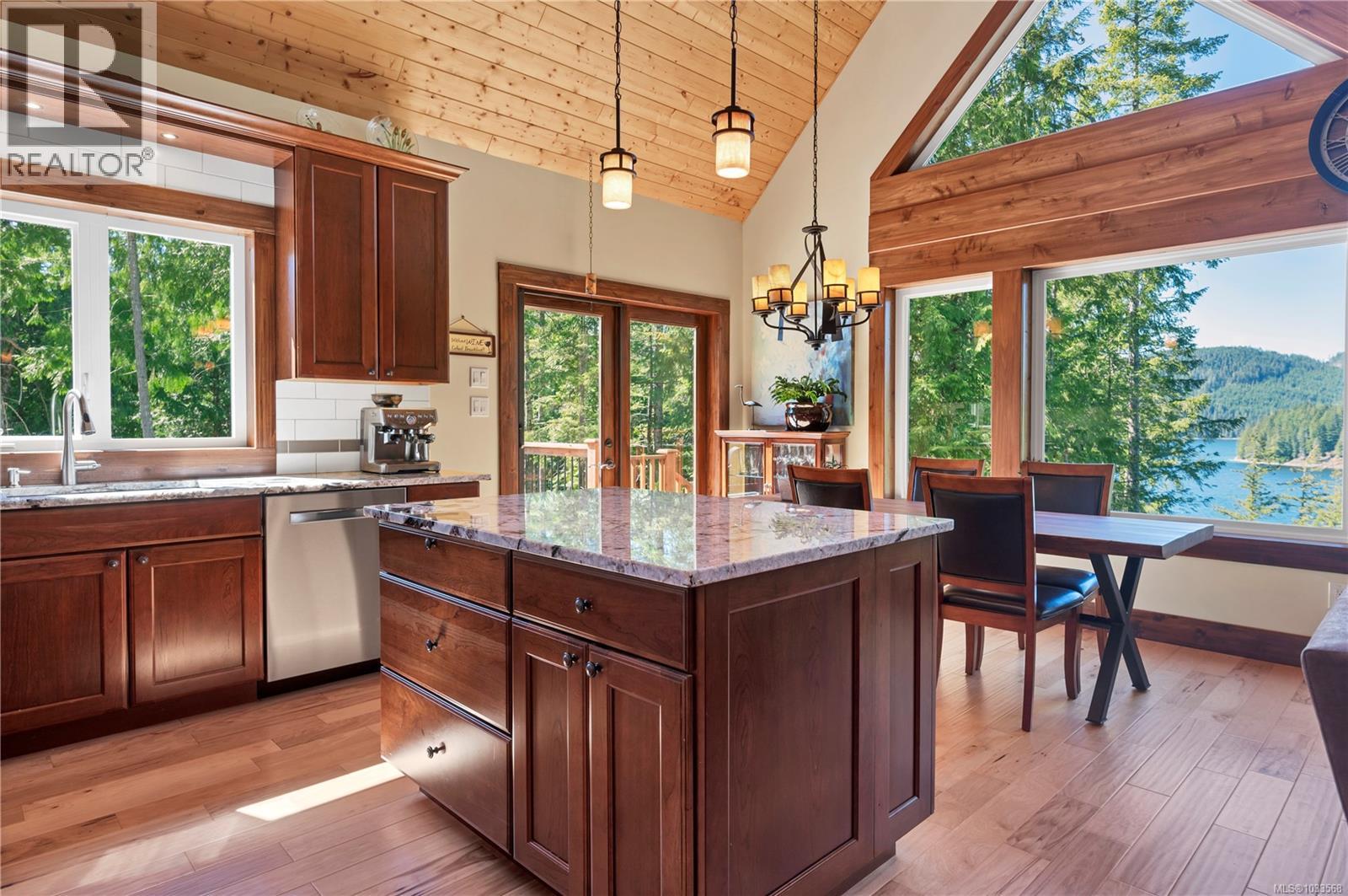 1676 Kanish View Dr, Quadra Island, British Columbia  V0P 1H0 - Photo 19 - 1033568