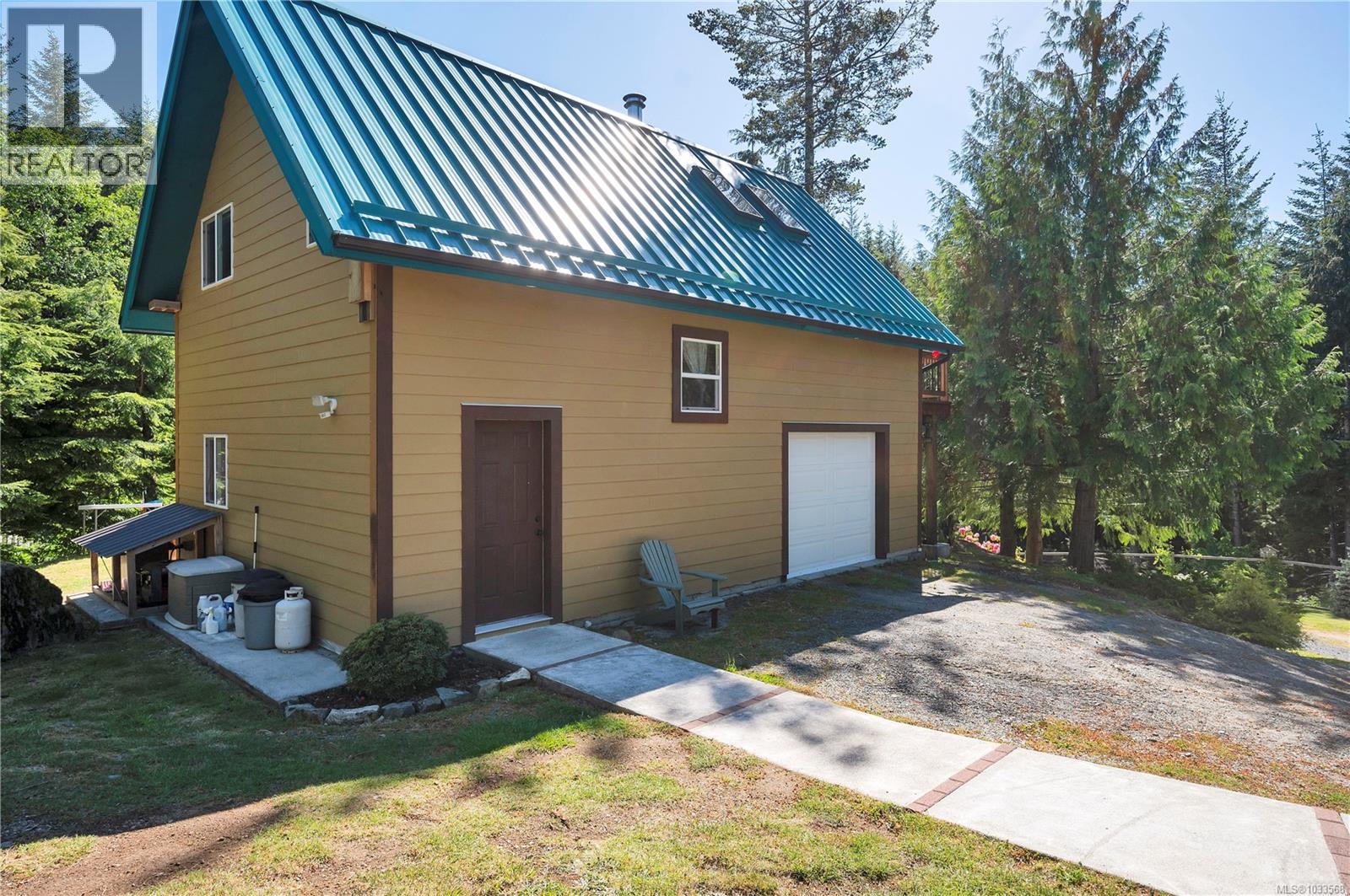 1676 Kanish View Dr, Quadra Island, British Columbia  V0P 1H0 - Photo 35 - 1033568