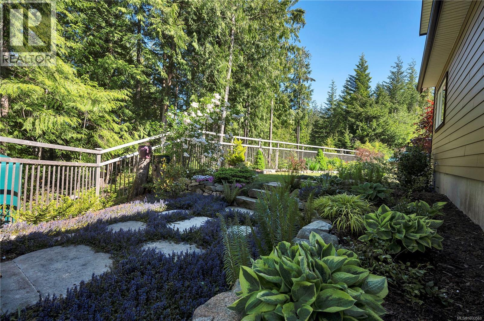 1676 Kanish View Dr, Quadra Island, British Columbia  V0P 1H0 - Photo 66 - 1033568