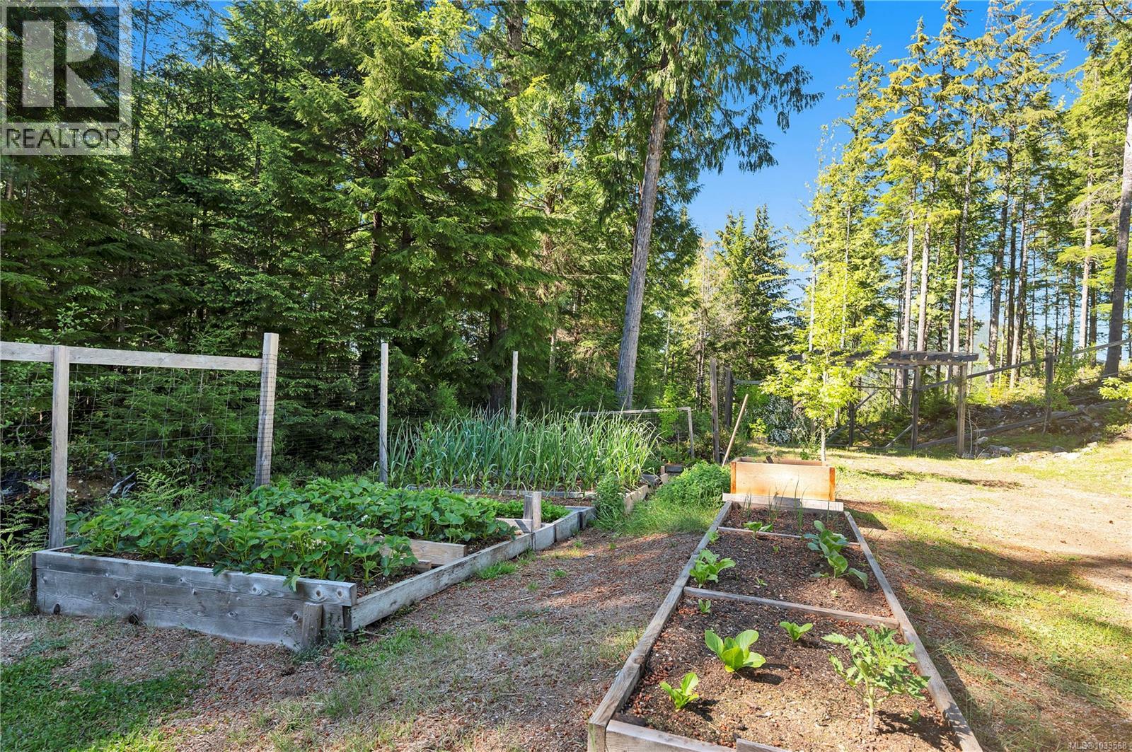 1676 Kanish View Dr, Quadra Island, British Columbia  V0P 1H0 - Photo 72 - 1033568