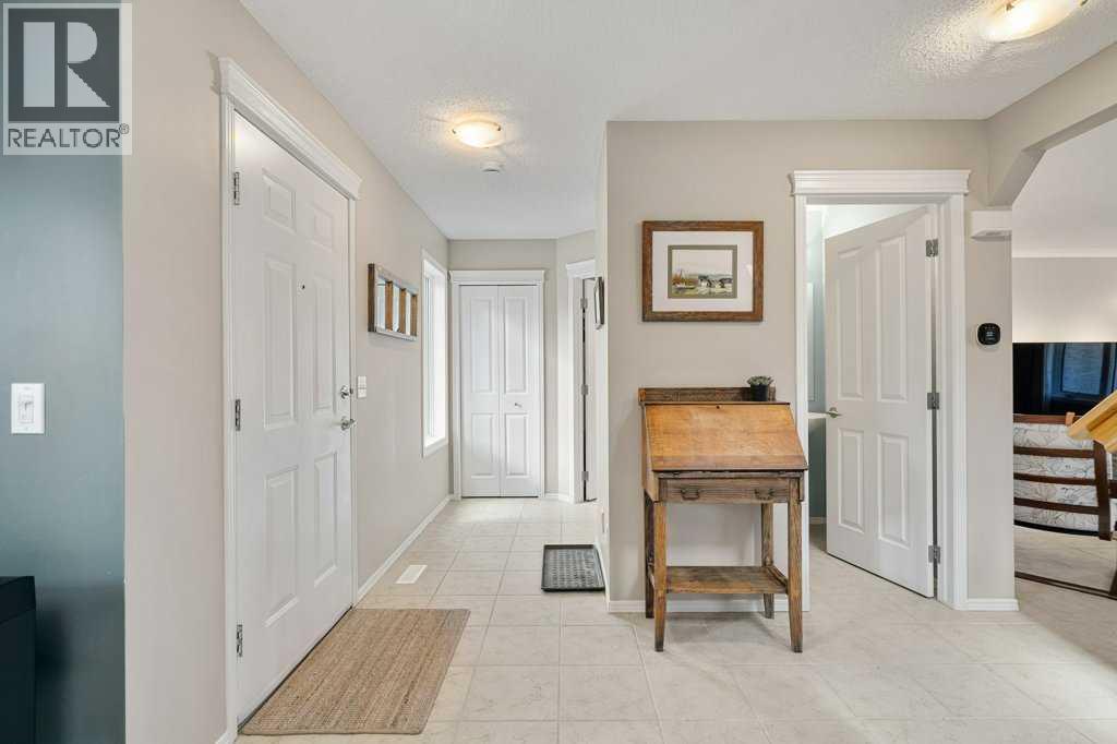 90 Elgin Drive Se, Calgary, Alberta  T2Z 4A8 - Photo 2 - A2300893