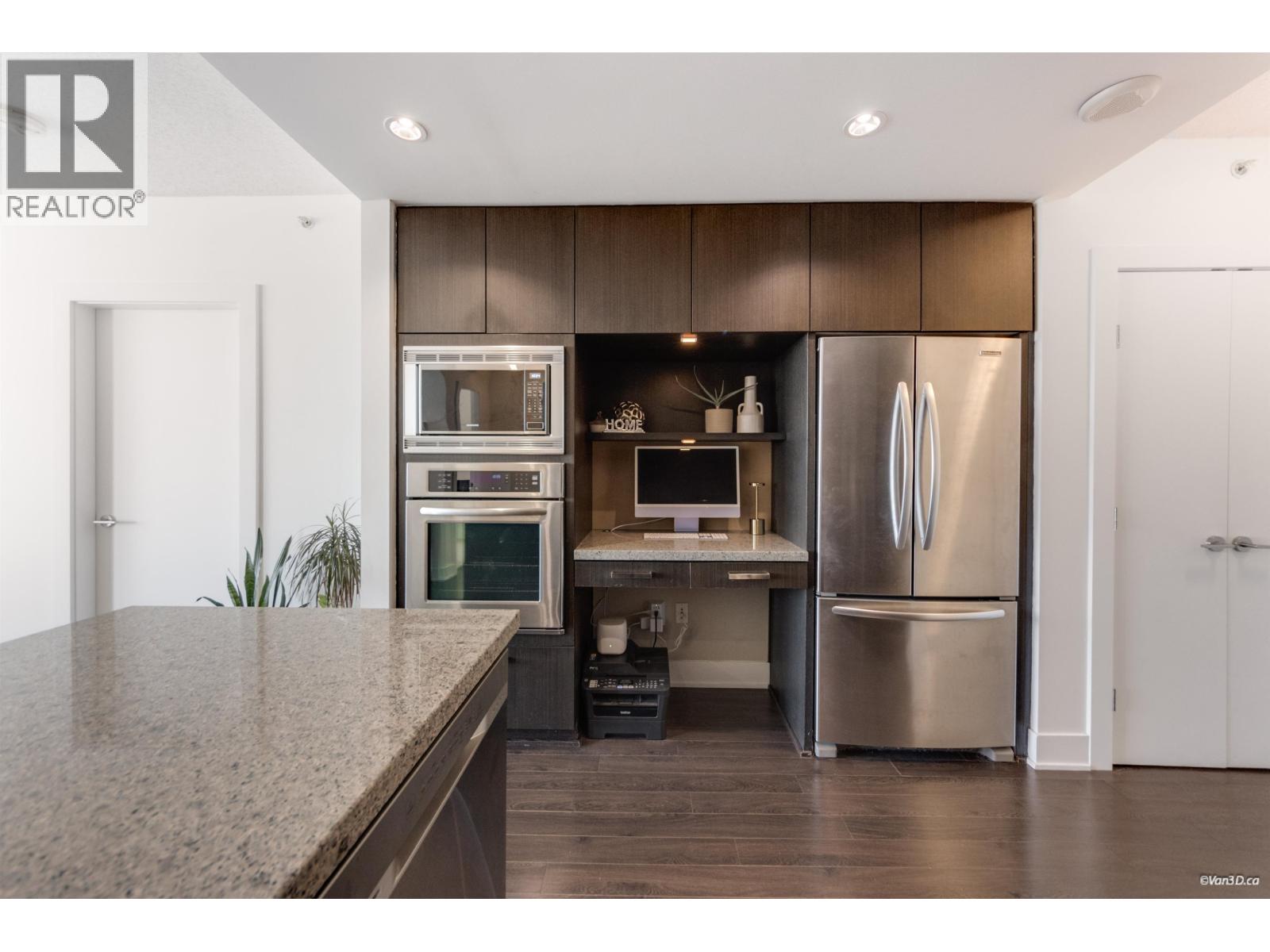 1901 1155 The High Street, Coquitlam, British Columbia  V3B 7W4 - Photo 5 - R3116173