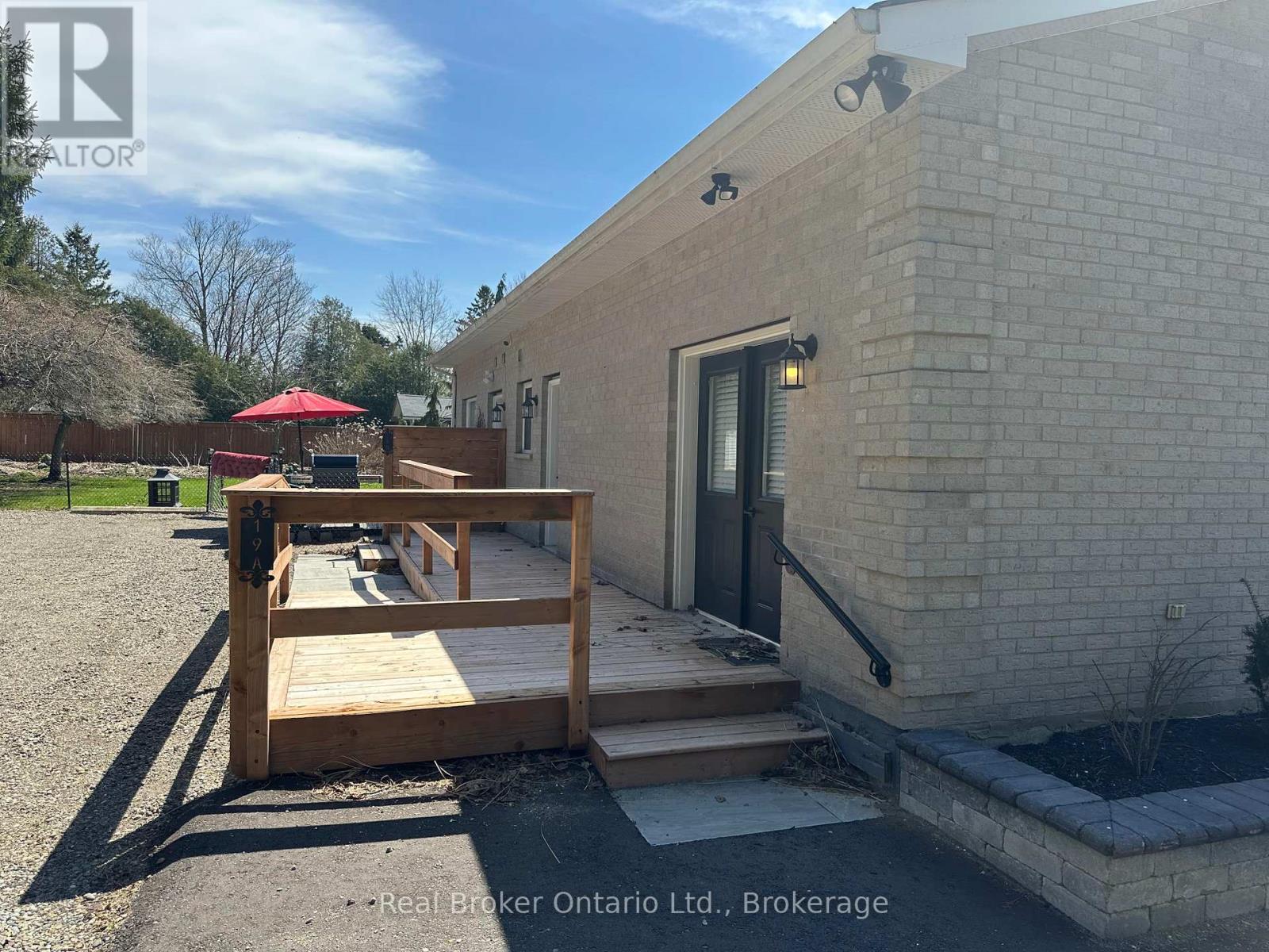 19a Trafalgar Road, Erin, Ontario  N0B 1Z0 - Photo 3 - X12732006