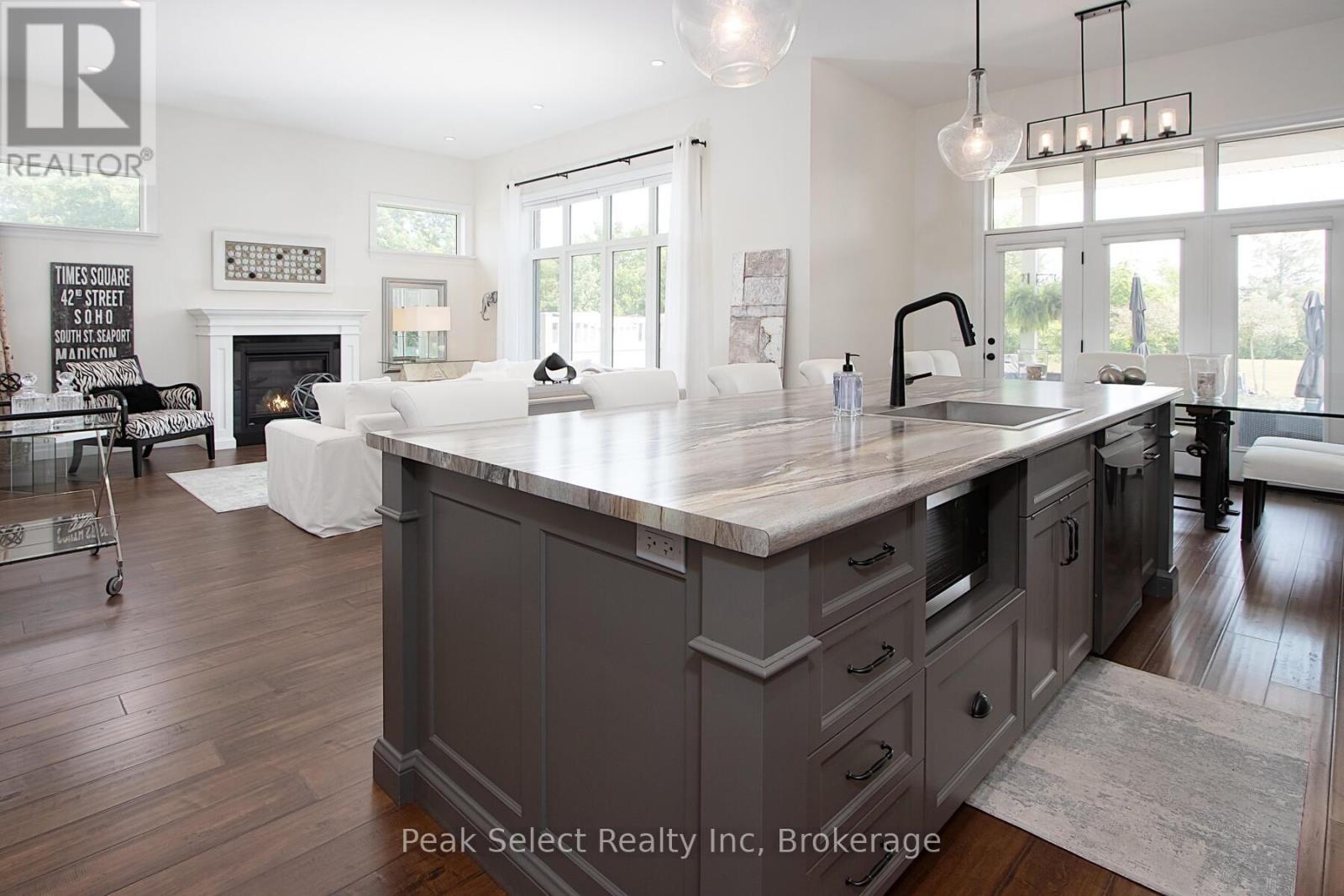 343 Tracy Street, St. Marys, Ontario  N4X 0B4 - Photo 11 - X12752242