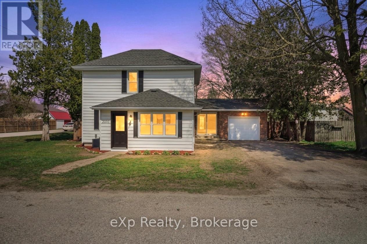 2051 Albert Street S, Howick, Ontario  N0G 1X0 - Photo 2 - X13050568