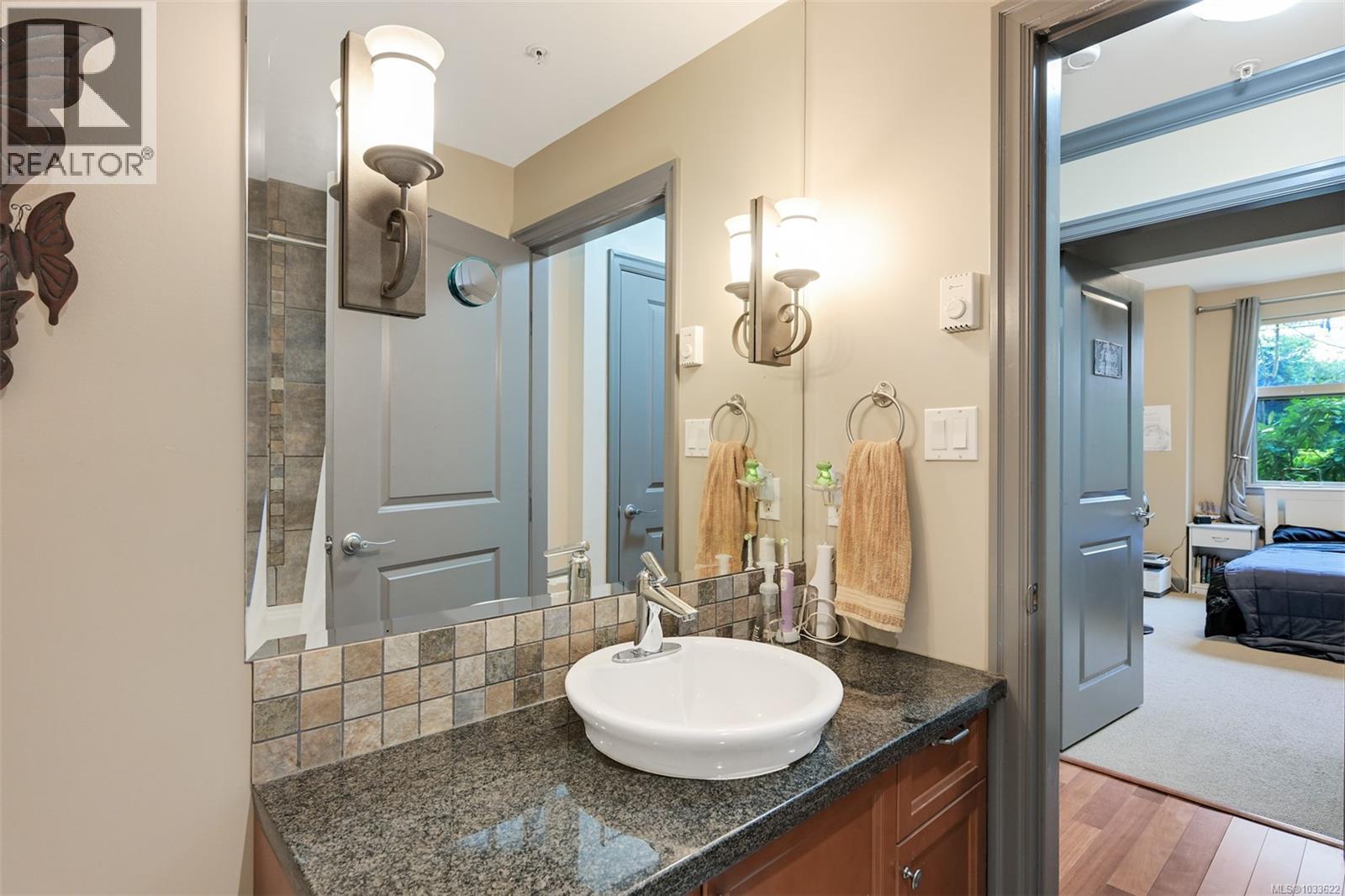 204 1620 Mckenzie Ave, Saanich, British Columbia  V8N 0A1 - Photo 29 - 1033622