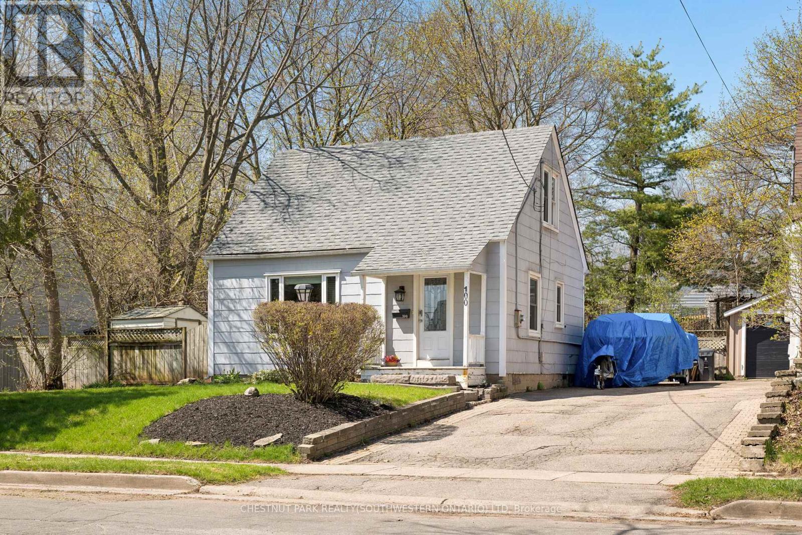 100 Memorial Crescent, Guelph, Ontario  N1H 6B9 - Photo 2 - X13050586