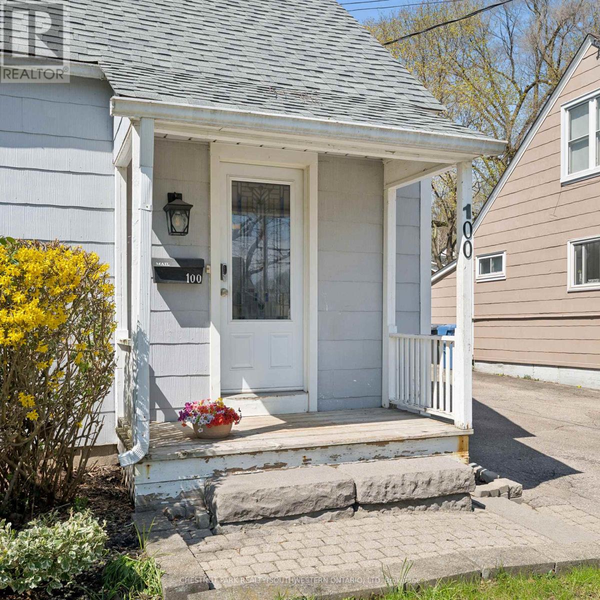 100 Memorial Crescent, Guelph, Ontario  N1H 6B9 - Photo 5 - X13050586