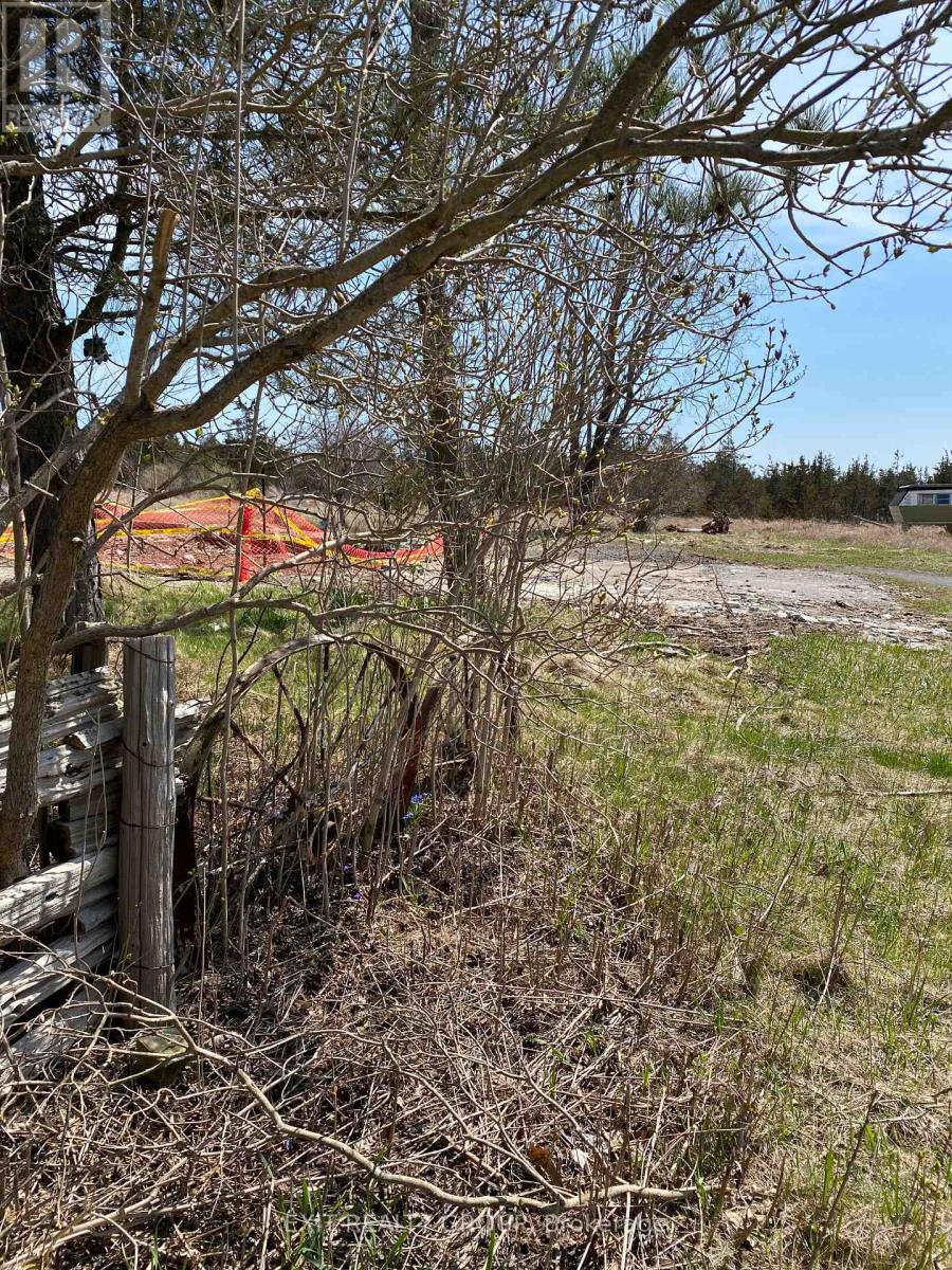 800 Chuckery Hill Road, Prince Edward County, Ontario  K0K 2T0 - Photo 2 - X12592188