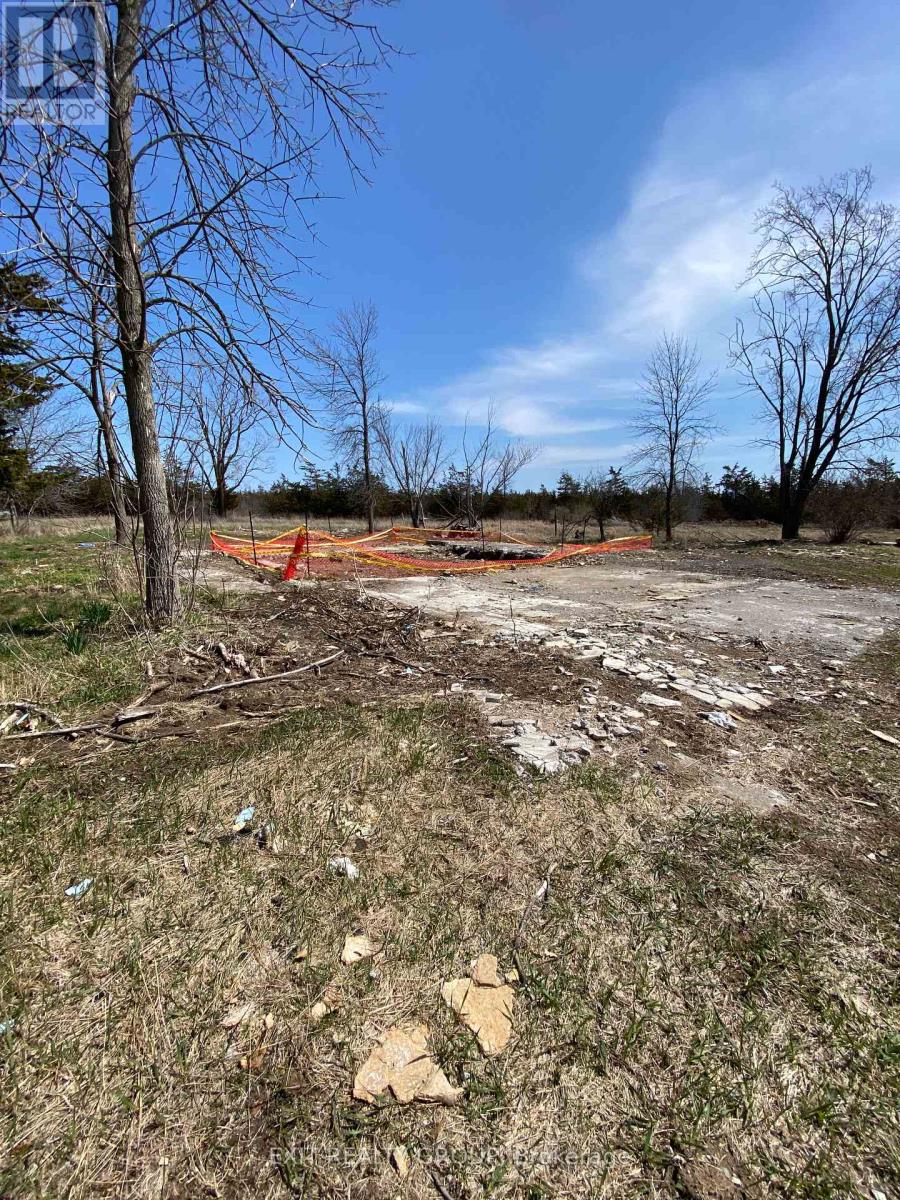 800 Chuckery Hill Road, Prince Edward County, Ontario  K0K 2T0 - Photo 4 - X12592188