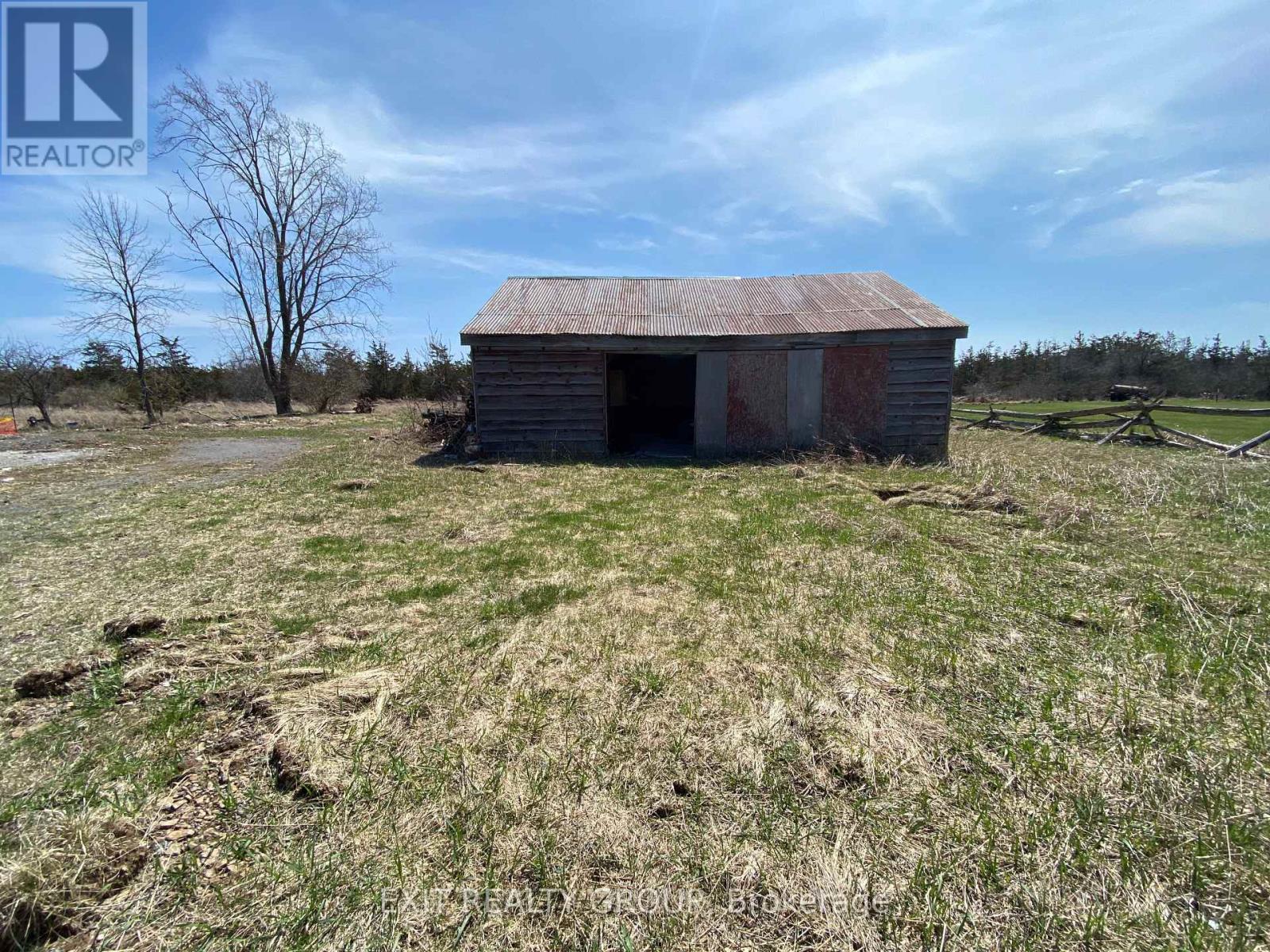 800 Chuckery Hill Road, Prince Edward County, Ontario  K0K 2T0 - Photo 5 - X12592188