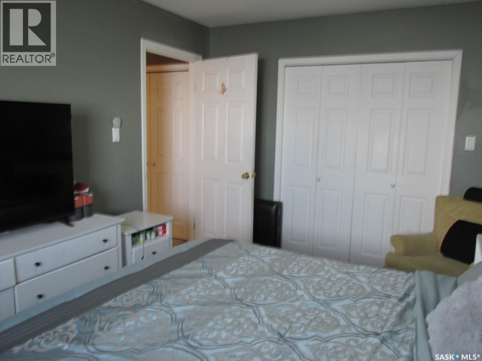 205 6th Street N, Nipawin, Saskatchewan  S0E 1E0 - Photo 22 - SK030450