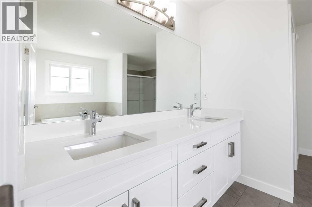 63 Amber View, Balzac, Alberta  T4B 5T7 - Photo 26 - A2281305