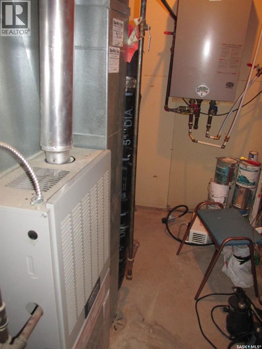 205 6th Street N, Nipawin, Saskatchewan  S0E 1E0 - Photo 39 - SK030450