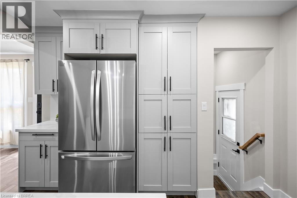 48 Linden Avenue, Brantford, Ontario  N3S 7E5 - Photo 11 - 40823044