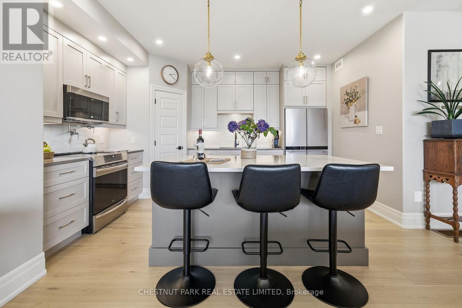 73 G Bridge Street, Prince Edward County, Ontario  K0K 2T0 - Photo 15 - X13049334