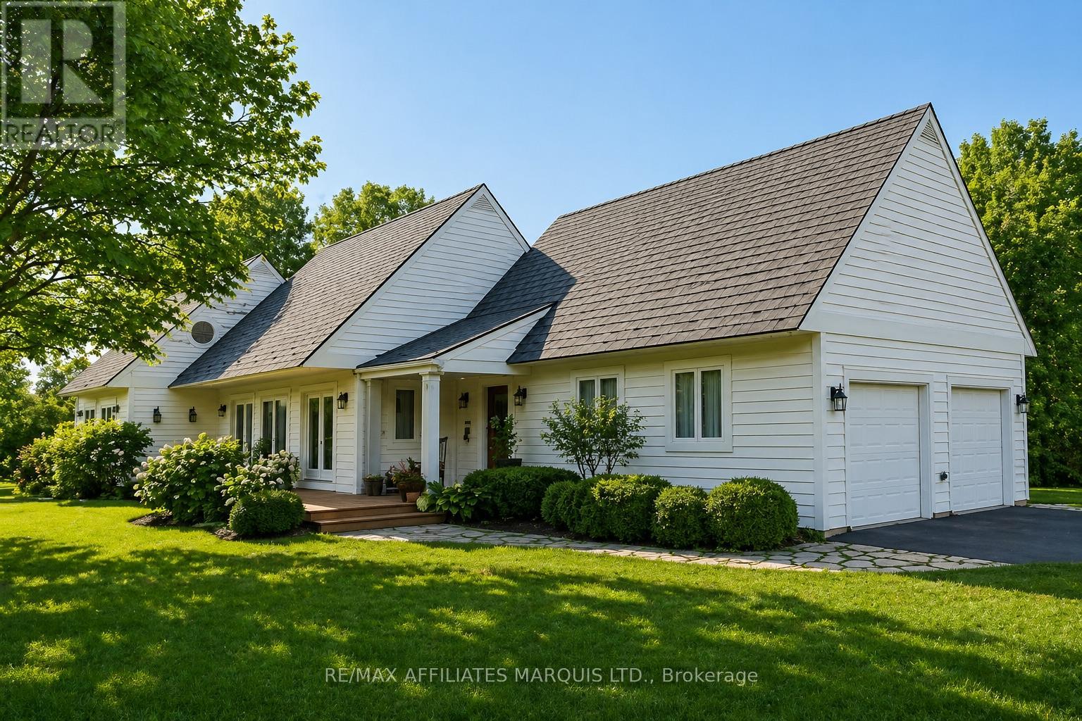 18537 STONEHOUSE POINT ROAD, South Glengarry, Ontario