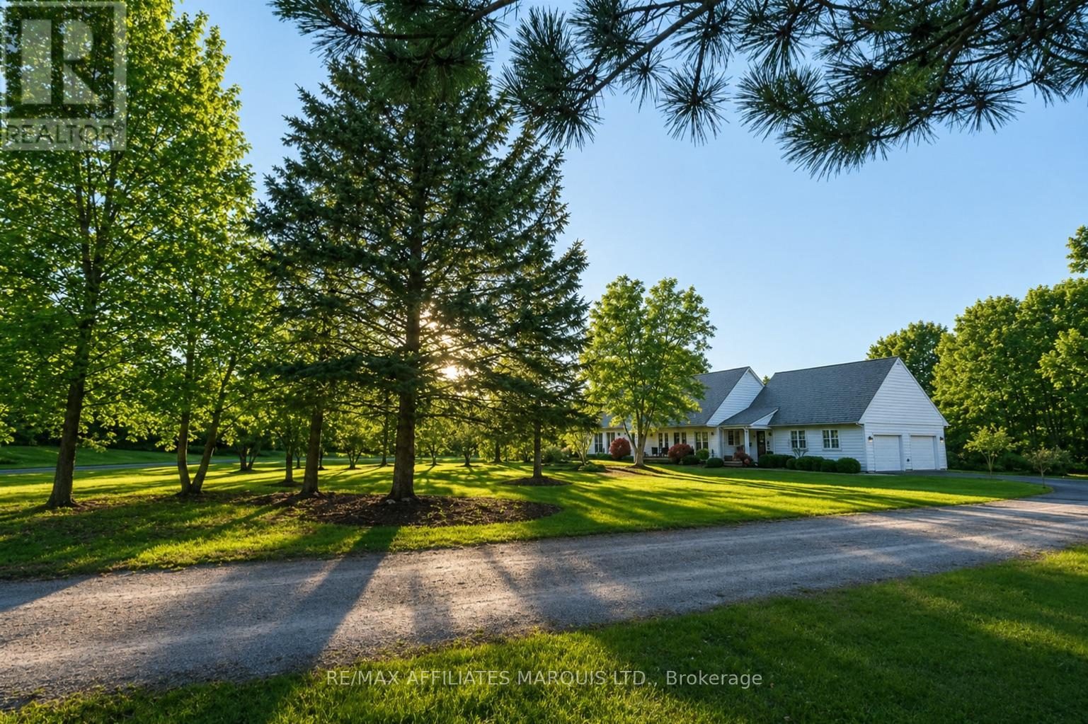 18537 Stonehouse Point Road, South Glengarry, Ontario  K6H 5R5 - Photo 2 - X13050634
