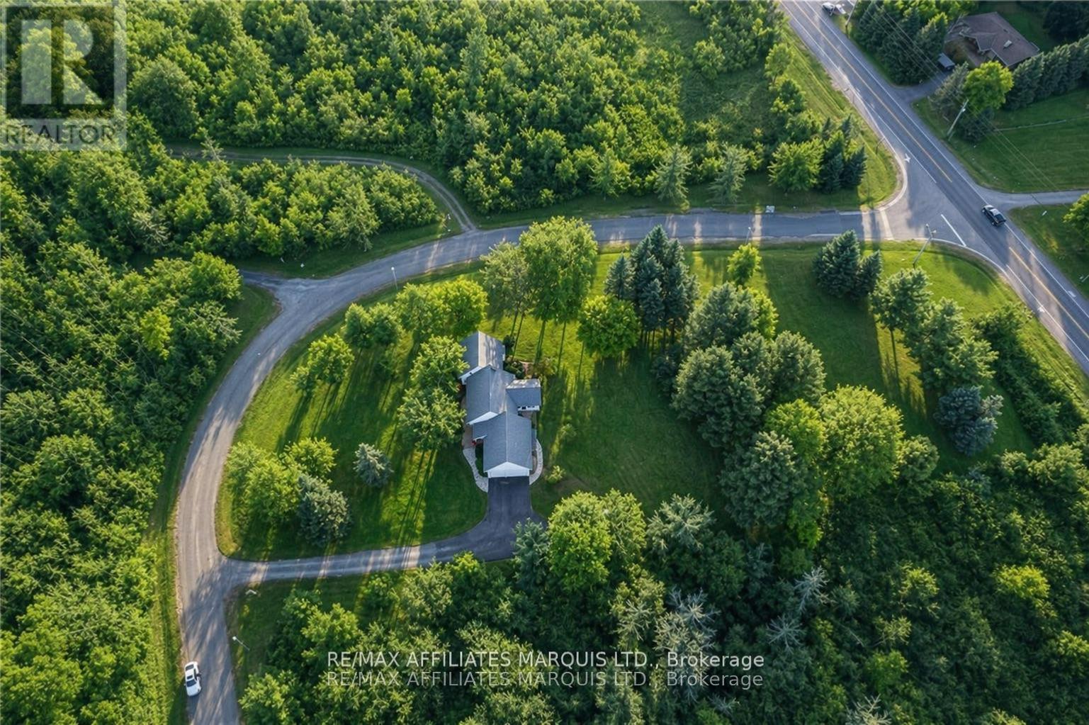 18537 Stonehouse Point Road, South Glengarry, Ontario  K6H 5R5 - Photo 3 - X13050634