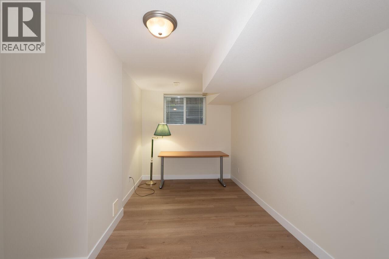 10 Ashwood Drive, Port Moody, British Columbia  V3H 5H2 - Photo 33 - R3116448