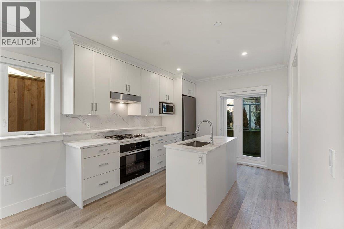 2229 W 16th Avenue, Vancouver, British Columbia  V6K 3B4 - Photo 11 - R3116382