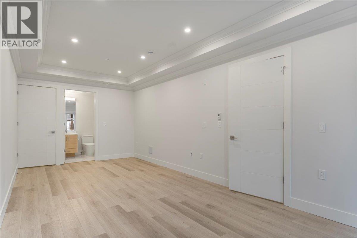 2229 W 16th Avenue, Vancouver, British Columbia  V6K 3B4 - Photo 27 - R3116382