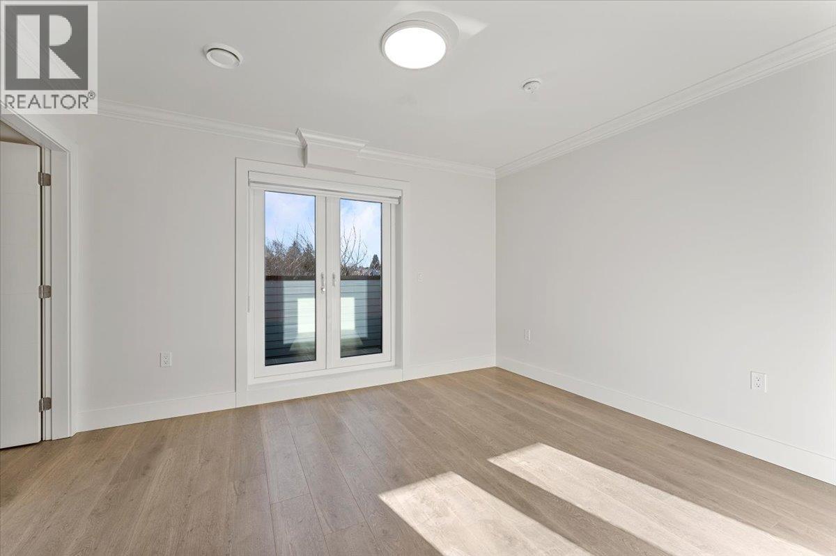 2227 W 16th Avenue, Vancouver, British Columbia  V6K 3B4 - Photo 24 - R3076355