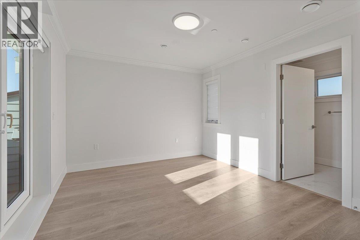 2227 W 16th Avenue, Vancouver, British Columbia  V6K 3B4 - Photo 22 - R3076355