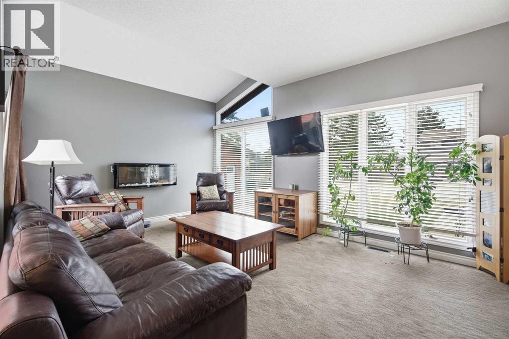 2608 Deer Side Drive Se, Calgary, Alberta  t2j 6a3 - Photo 6 - A2302759